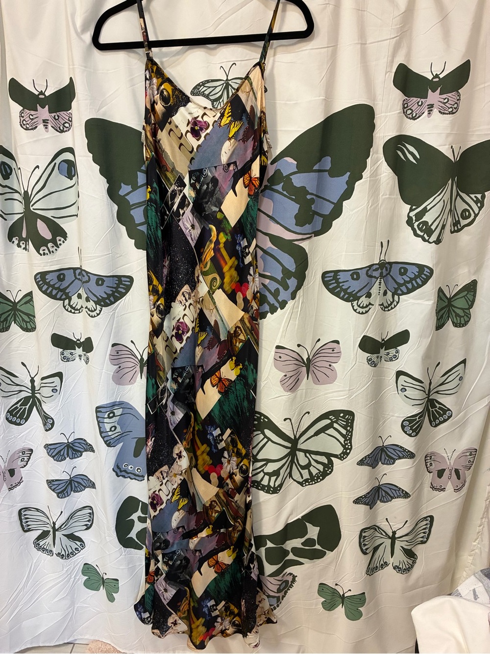 Reformation dress - Picture 2 of 5